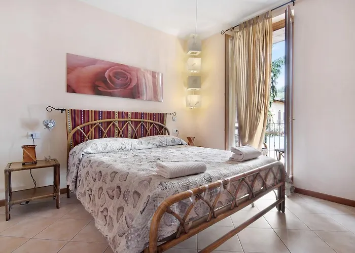 Colorful Appartement Colico